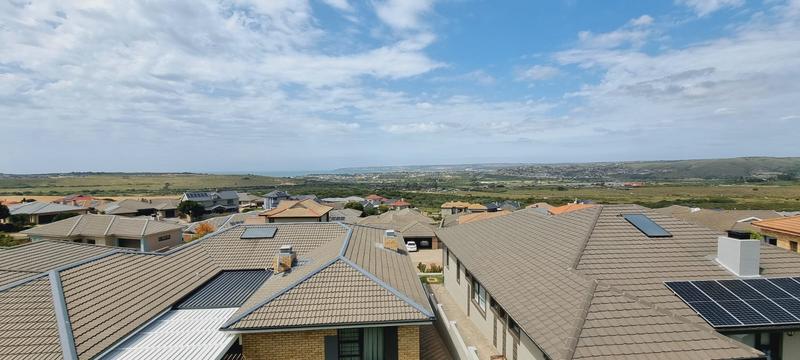 4 Bedroom Property for Sale in Monte Christo Western Cape